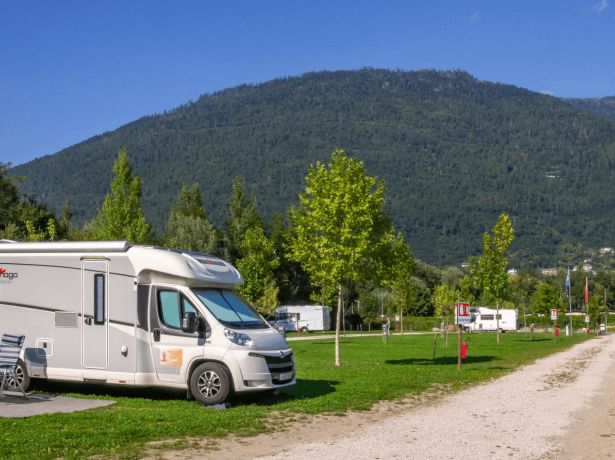 campinglevico it offerta-area-sosta-camper-lago-levico-trentino 006