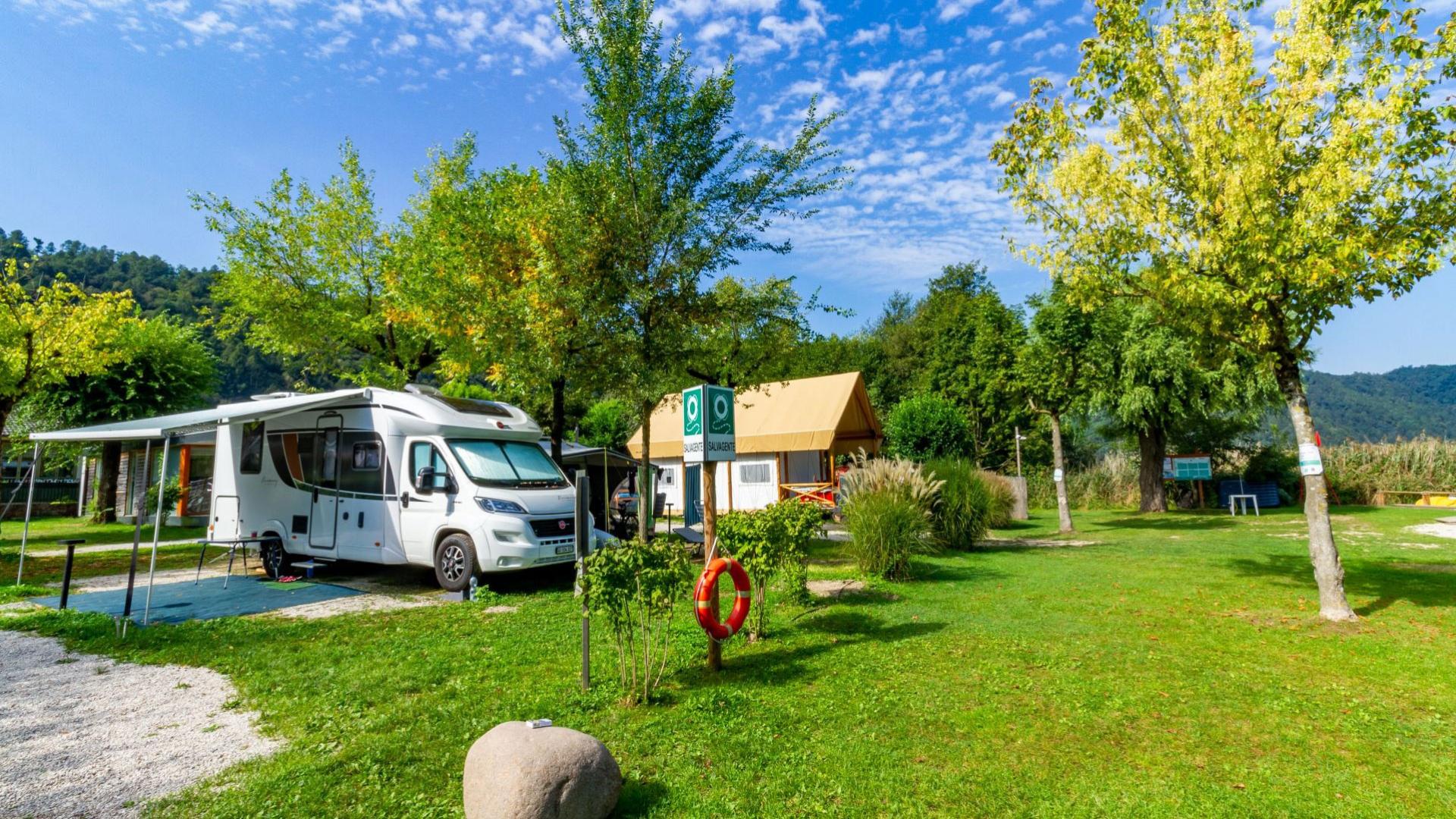 campinglevico de stellplatz-lago-superior 010